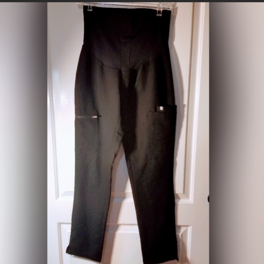 FIGS SCRUBS MATERNITY “KADE” PANTS - XS